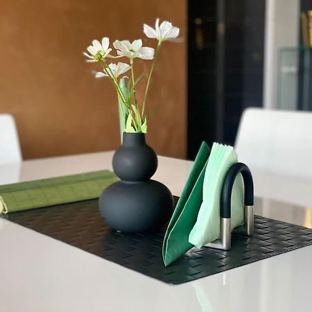 Lovely 1-Bedroom Apartament With Free Parking Sofia Esterno foto