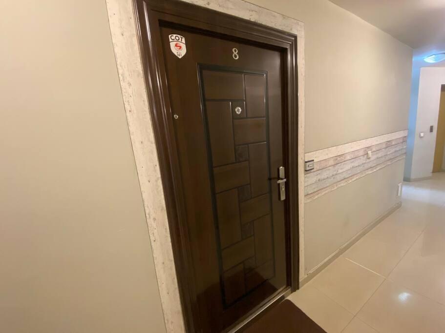 Lovely 1-Bedroom Apartament With Free Parking Sofia Esterno foto